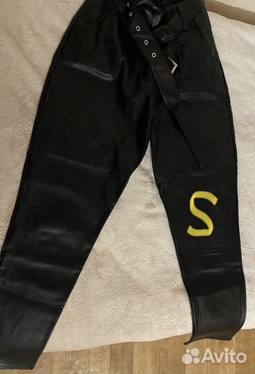 Отдам пакет вещей