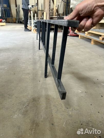 Металлические ограждения новые