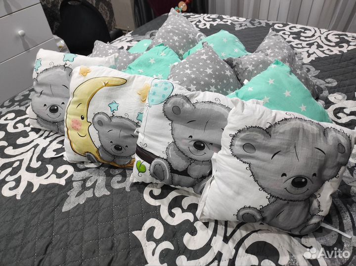 Бортики подушки в детскую кроватку