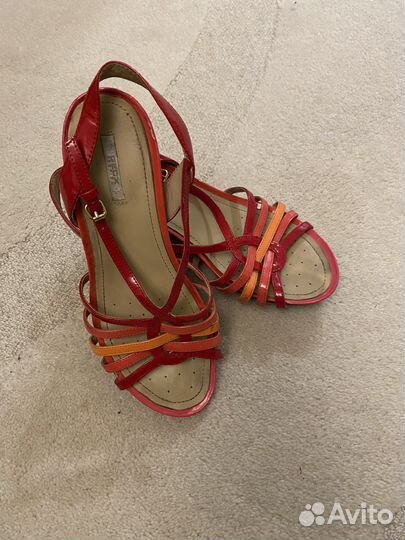 Босоножки женские 38 размер натуральная кожа