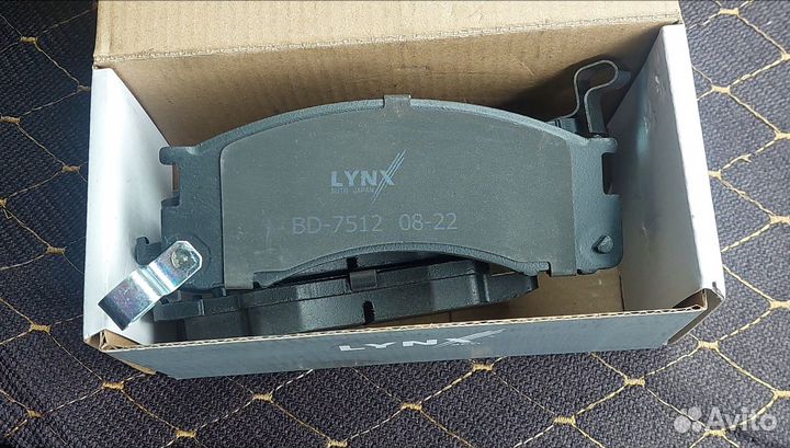 Тормозные колодки toyota noah