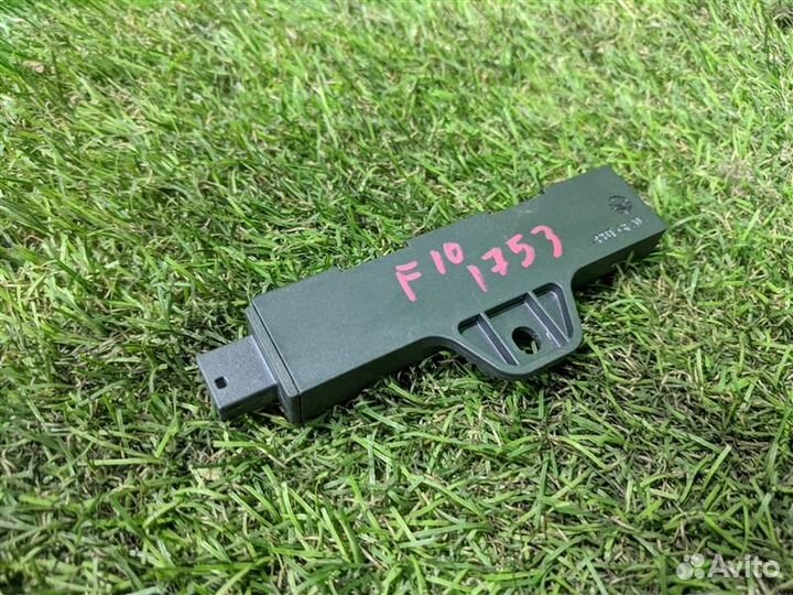 Антенна без ключевого доступа Bmw 5-Series F10