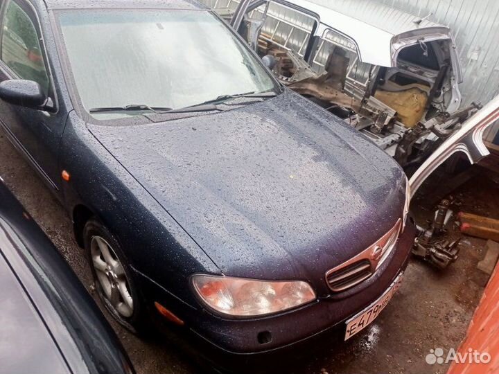 Машина на разбор Nissan Maxima A33 2.0AT 00-05