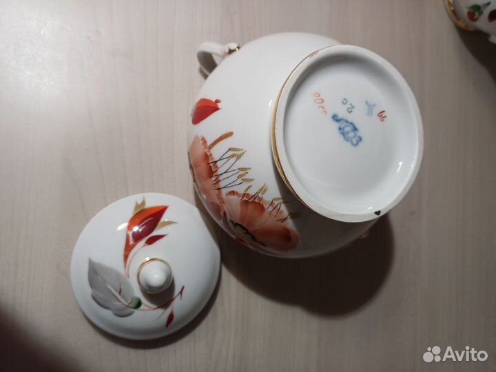 Предметы от сервиза лфз Фуксия