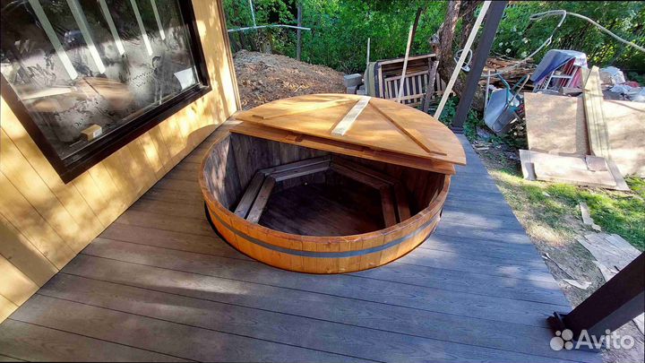 Готовая баня с купелью сборка на участке