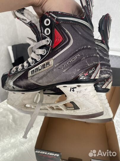 Хоккейные коньки bauer