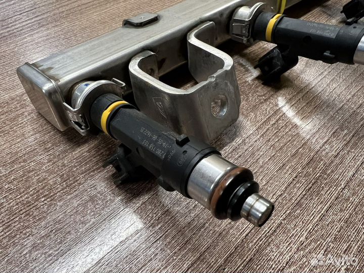 Форсунка инжекторная Mazda 3 BK 2002-2008