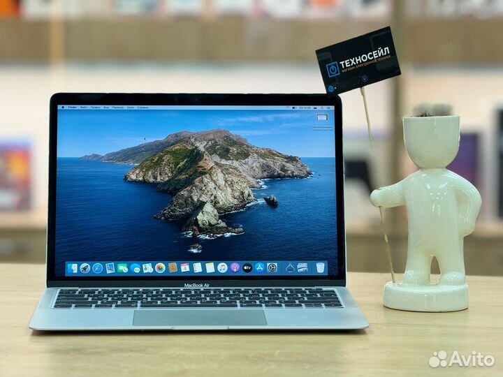 Macbook Air 2019 13” /intel core i5/ 8gb / SSD 256