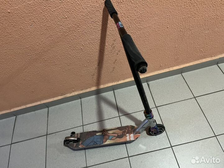 Трюковой самокат стрит