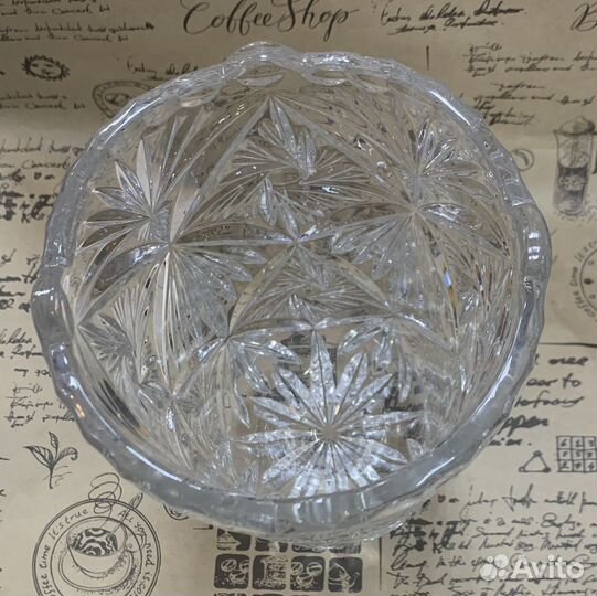 Хрустальная ваза большая