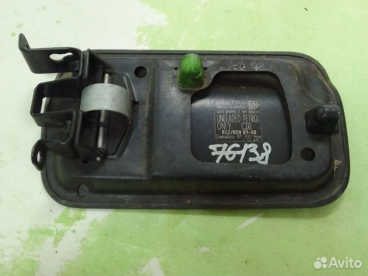 Лючок бензобака BMW X5 E53