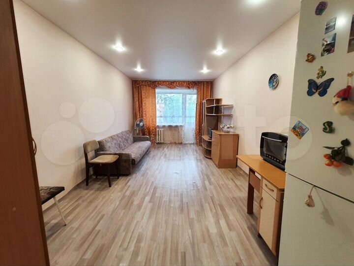 Комната 18 м² в 5-к., 4/5 эт.