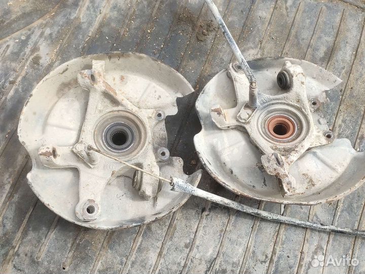 Задний кулак ступица Мерседес w124