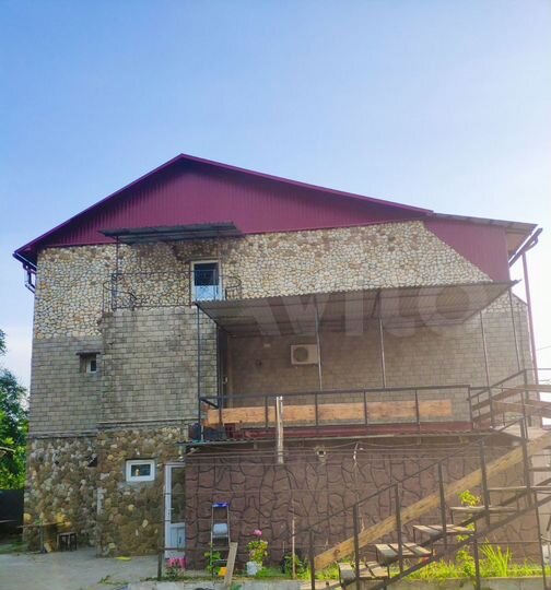 Гостевой дом 470 м² и 15 соток в собственности