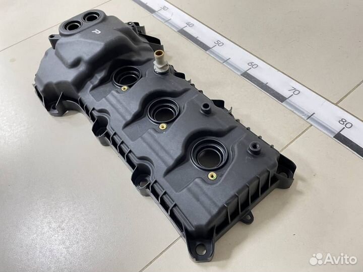 Крышка головки блока клапанная Ford Explorer 2010