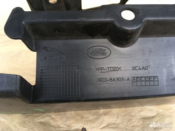 Защита для жалюзей / шторок Jaguar I-Pace T4K8369