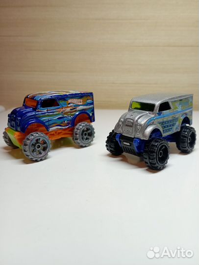 Машинки хот вилс hot wheels