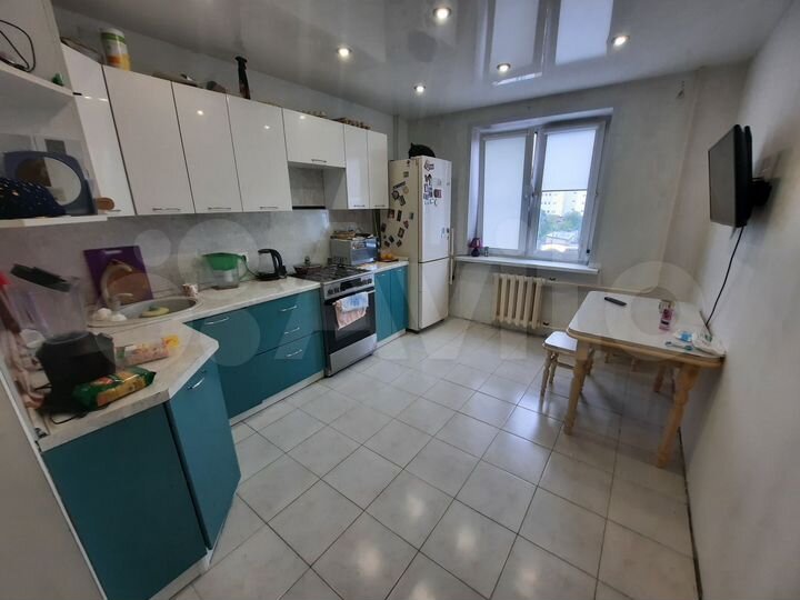 2-к. квартира, 65 м², 7/10 эт.