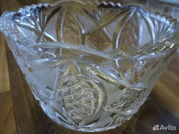 Хрустальные салатники