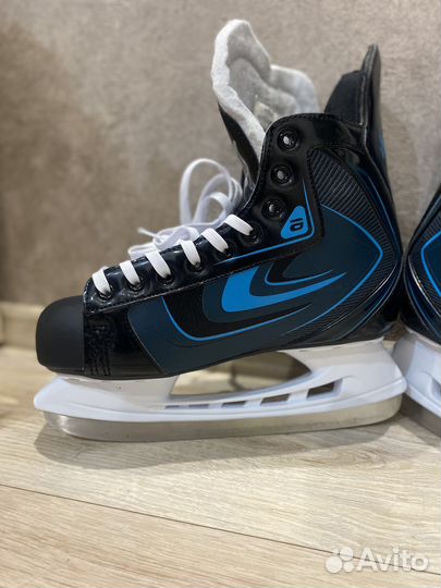 Коньки мужские 44 размер