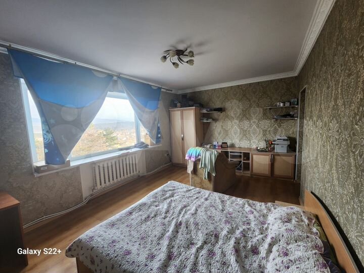 Дом 375 м² на участке 10 сот.