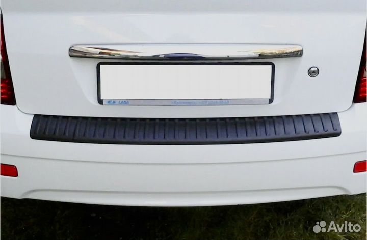 Накладка на задний бампер Приора 2