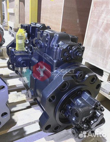 Гидравлический насос JCB JS210