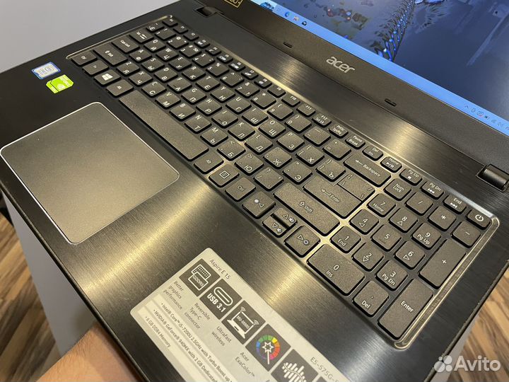 Ноутбук Acer i5-7200 / 8RAM / 940MX / 500SSD