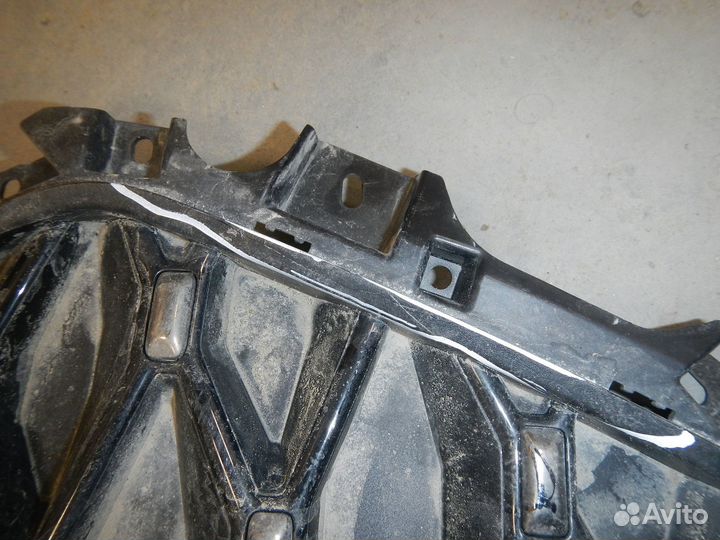 Б/У Решетка радиатора, Chery (Чери) -tiggo 7 PRO