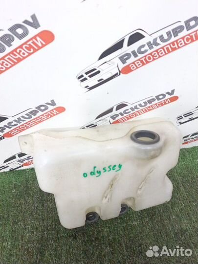 Бачок стеклоомывателя Honda Odyssey RA6 F23A