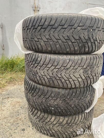 Nokian Tyres Hakkapeliitta 8 SUV 285/60 R18