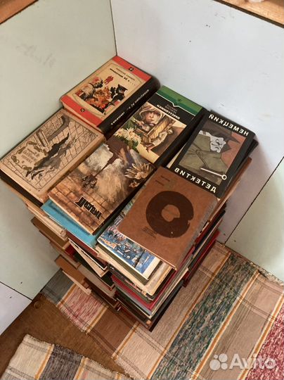 Книги разные времен СССР