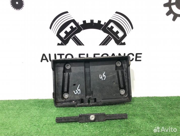 Площадка аккумулятора Mercedes E220 С238 654.920