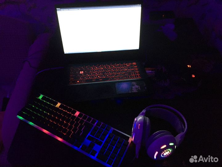 Ноутбук игровой MSI GF63