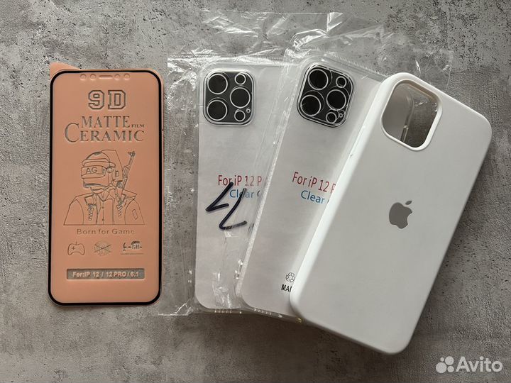 Чехол на iPhone 12 pro