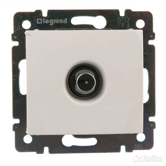 Тв-розетка проходная встраиваемая Valena шлейф, цв