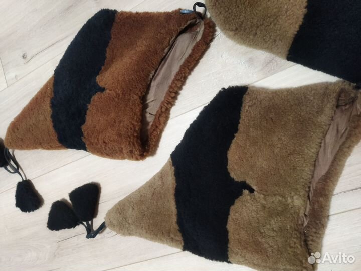Продам натуральную мутоновую шубку 110-116 см