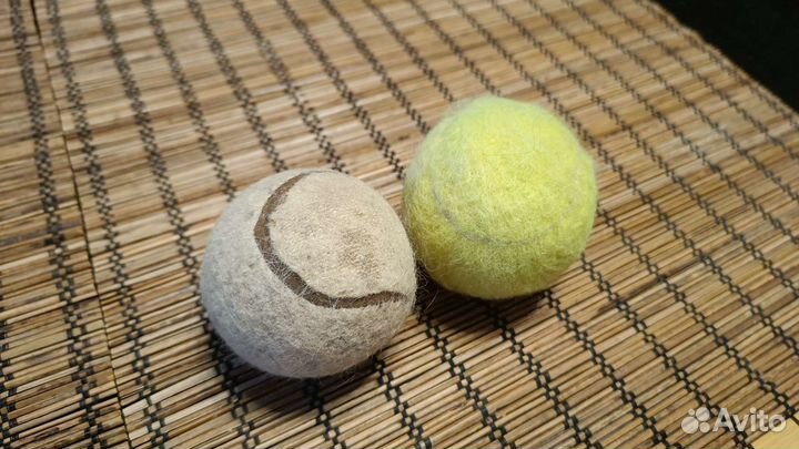 Теннисные мячи