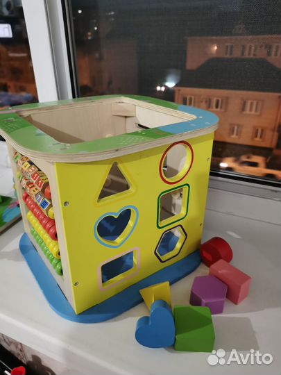 Развивающие игрушки