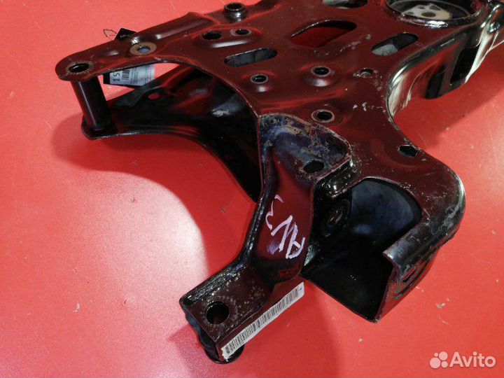 Подрамник передний Volkswagen Jetta 162 caxa