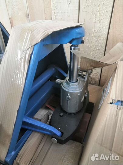 Рохля,рохли (тележка гидравлическая)