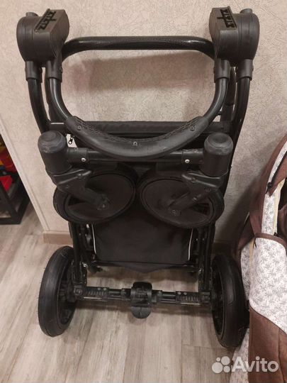 Коляска для двойни или погодок 2 в 1