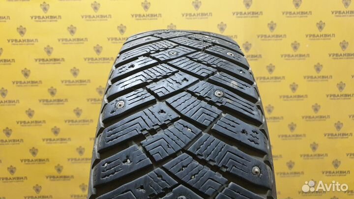 Goodyear UltraGrip Ice Arctic SUV 195/65 R15 88T