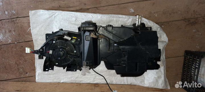 Отопитель в сборе на Geely GC6