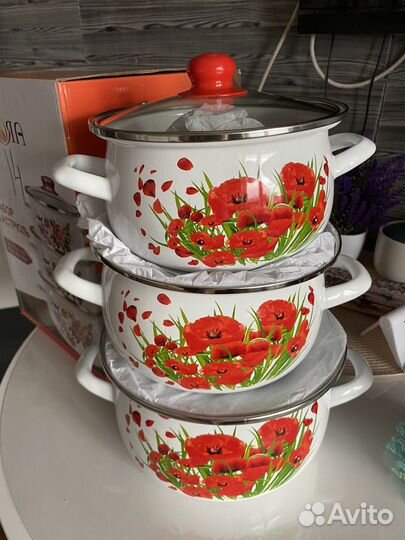 Набор кастрюль новый