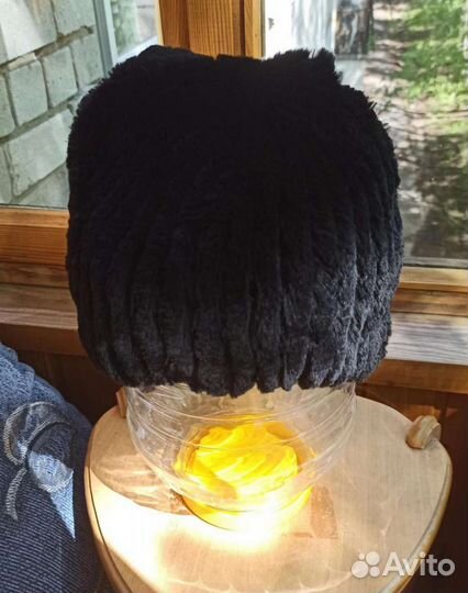 Оригинальная жен шапочка кролик-рекс