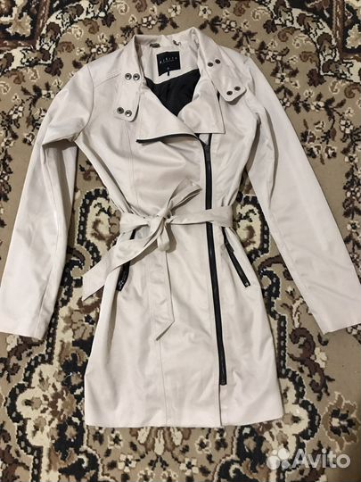 Плащ женский