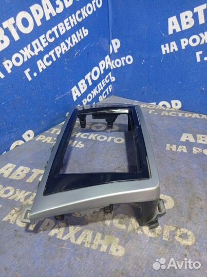 Рамка магнитолы Mazda 6 Gh седан L8 2008