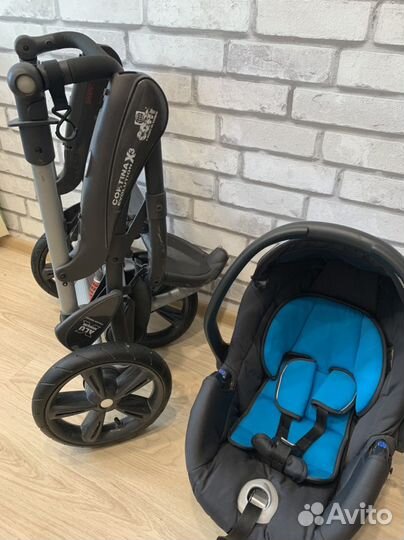 Продам коляску 3 в 1