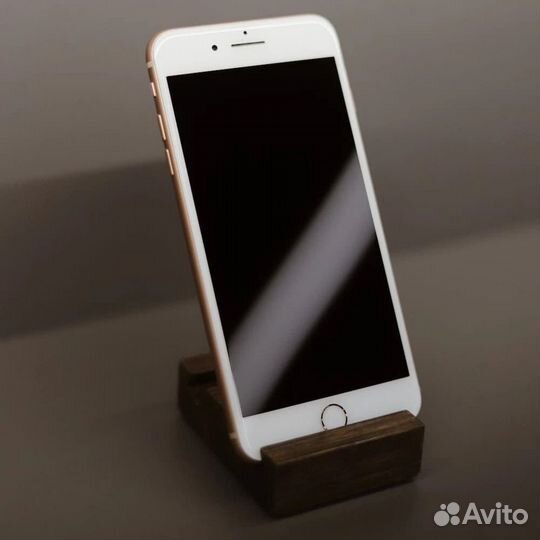 iPhone 8 Plus, 64 ГБ